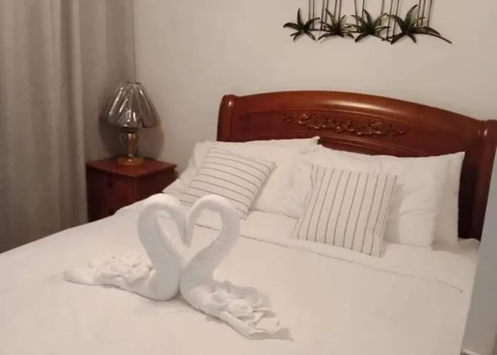 Experience Ocean View In The Heart Of Manila, Enjoy Free Access To The Pool, Sauna, Massage Promo In Prime Location Near The Us Embassy, Naia, Makati, Bgc, Mall Of Asia, And Chinatown Is A Limited-time Offer, Book Now Manila