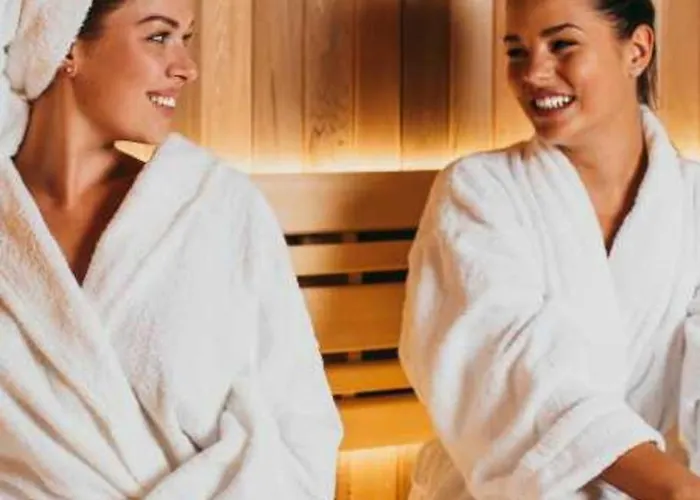 Experience Ocean View In The Heart Of Manila, Enjoy Free Access To The Pool, Sauna, Massage Promo In Prime Location Near The Us Embassy, Naia, Makati, Bgc, Mall Of Asia, And Chinatown Is A Limited-time Offer, Book Now