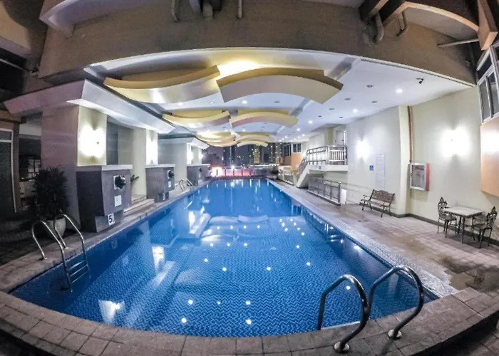 Experience Ocean View In The Heart Of Manila, Enjoy Free Access To The Pool, Sauna, Massage Promo In Prime Location Near The Us Embassy, Naia, Makati, Bgc, Mall Of Asia, And Chinatown Is A Limited-time Offer, Book Now *