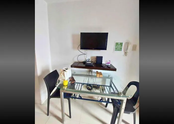 Experience Ocean View In The Heart Of Manila, Enjoy Free Access To The Pool, Sauna, Massage Promo In Prime Location Near The Us Embassy, Naia, Makati, Bgc, Mall Of Asia, And Chinatown Is A Limited-time Offer, Book Now * Manila