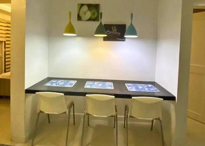 Experience Ocean View In The Heart Of Manila, Enjoy Free Access To The Pool, Sauna, Massage Promo In Prime Location Near The Us Embassy, Naia, Makati, Bgc, Mall Of Asia, And Chinatown Is A Limited-time Offer, Book Now *